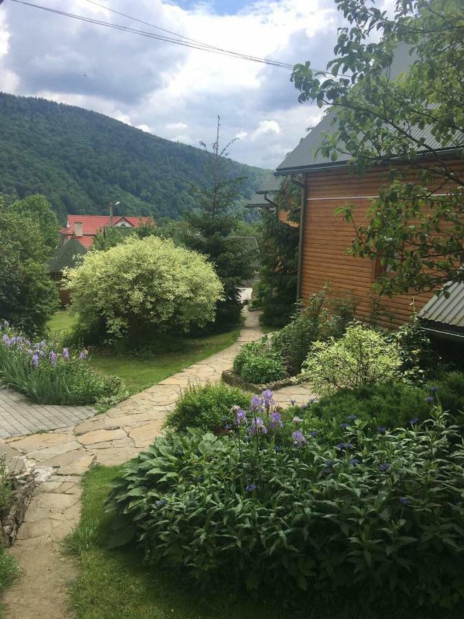 Guest House Zatishniy Dvir Jaremcze Zewnętrze zdjęcie